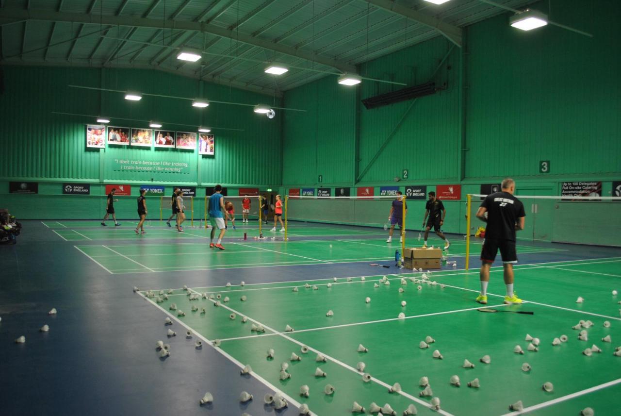 National Badminton Centre Lodge & Health Club Milton Keynes Bagian luar foto