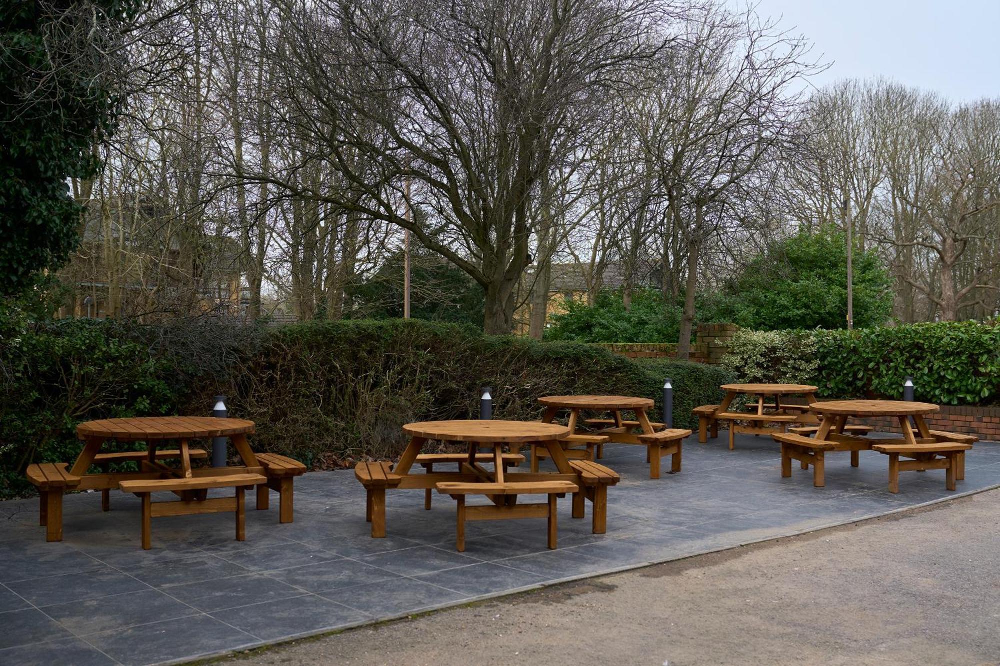 National Badminton Centre Lodge & Health Club Milton Keynes Bagian luar foto